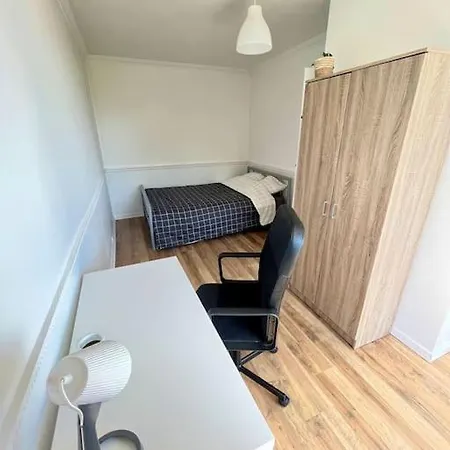 F5 Entier, Chaleureux Avec Balcon, 30min De Paris *